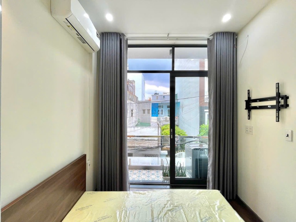 Cho thuê căn hộ Xô Viết Nghệ Tĩnh Bình Thạnh, ban công máy giặt riêng, gần đại học Ngoại Thương