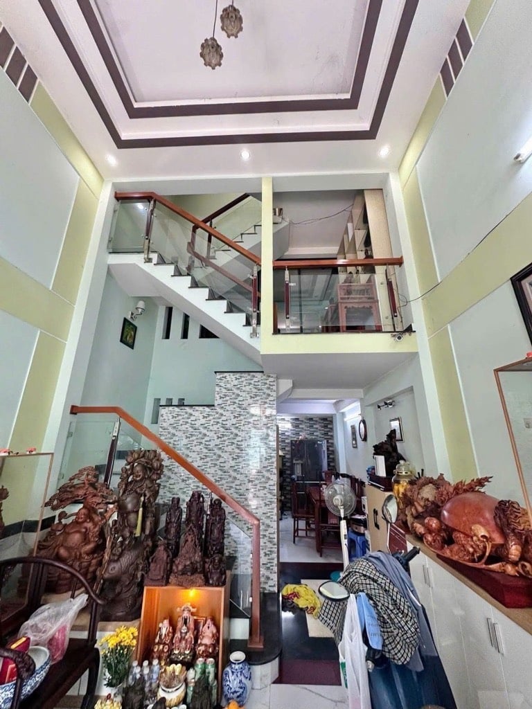 thuviennhadat.vn