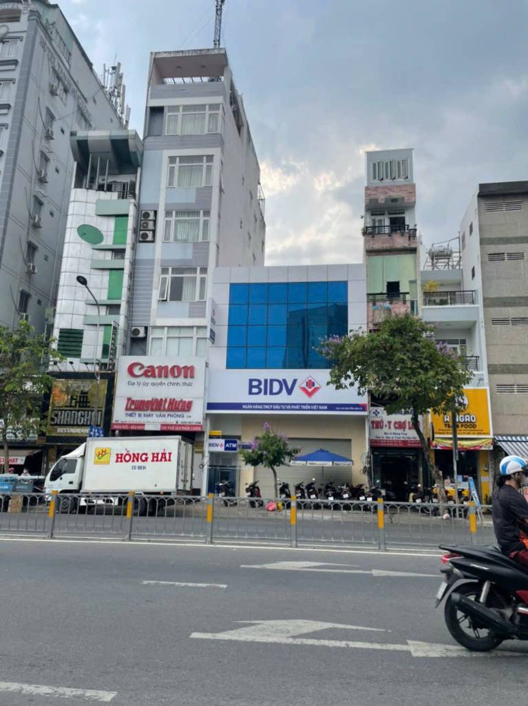 thuviennhadat.vn