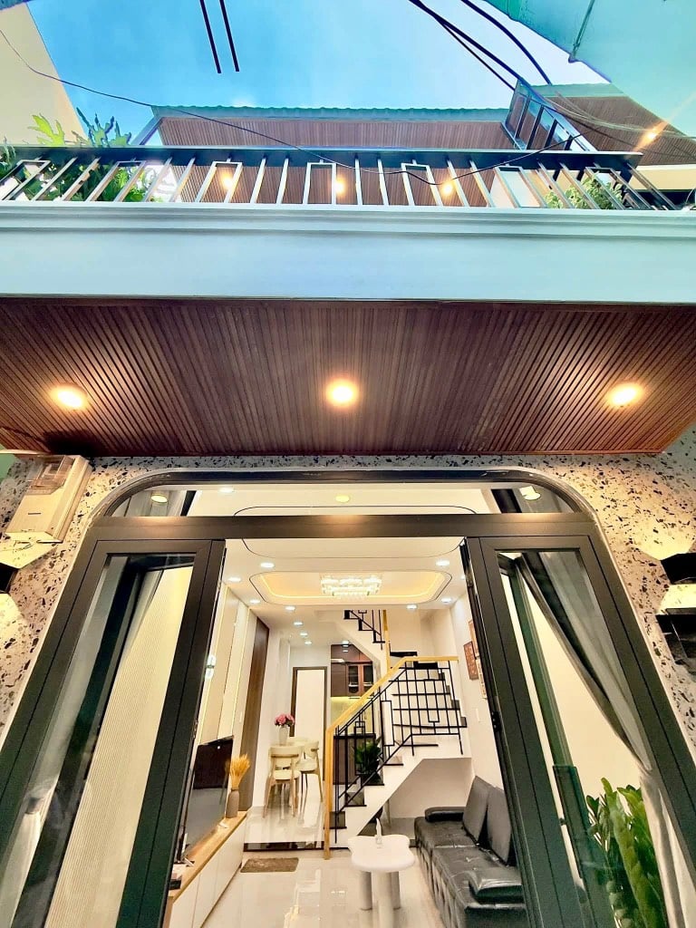 Bán nhà Phan Xích Long, Phú Nhuận, 48m², 2 tầng, 3PN, giá 5.75 tỷ