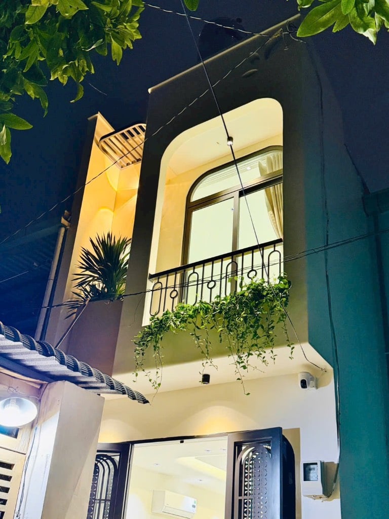 Bán nhà Phan Huy Ích, Gò Vấp, dt 30m², full nội thất, 2PN, giá 3.68 tỷ