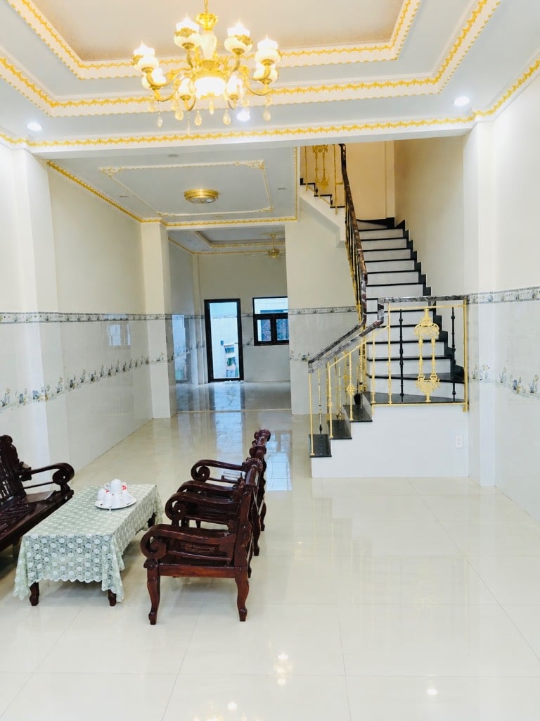 BÁN NHÀ MẶT TIỀN KINH DOANH ĐƯỜNG TRƯƠNG ĐÌNH HỘI, QUẬN 8, DT 4.5x18M 4 TẦNG CHỈ 9 TỶ 9