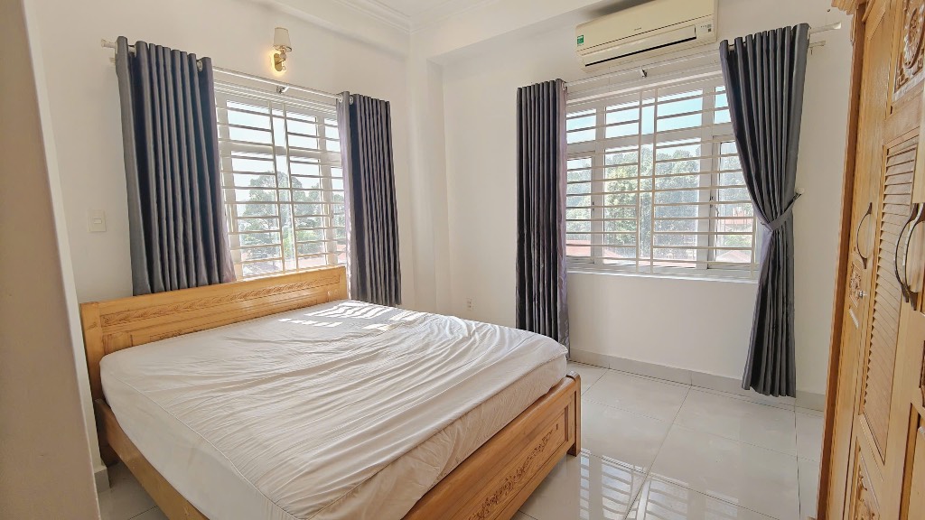 Cho thuê căn hộ Đào Duy Anh, Phú Nhuận, 40m², 1PN, thang máy, giá 7.5 triệu