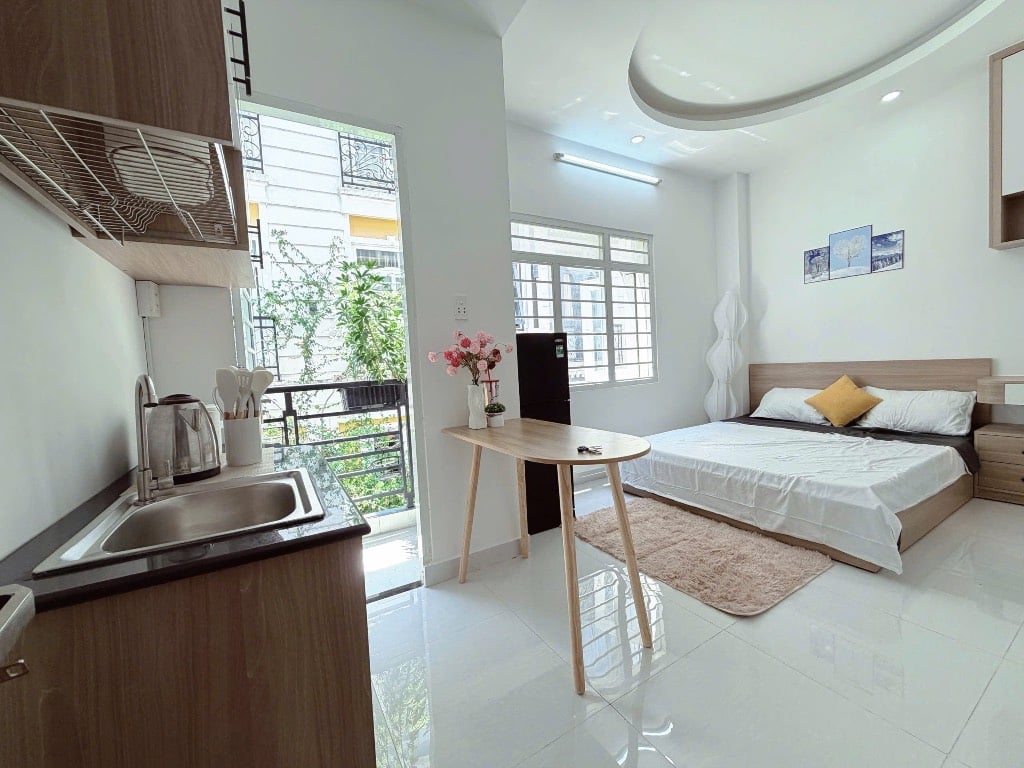 Cho thuê căn hộ Nguyễn Xí, Bình Thạnh, 40m², ban công, full nội thất, giá 6.5 triệu