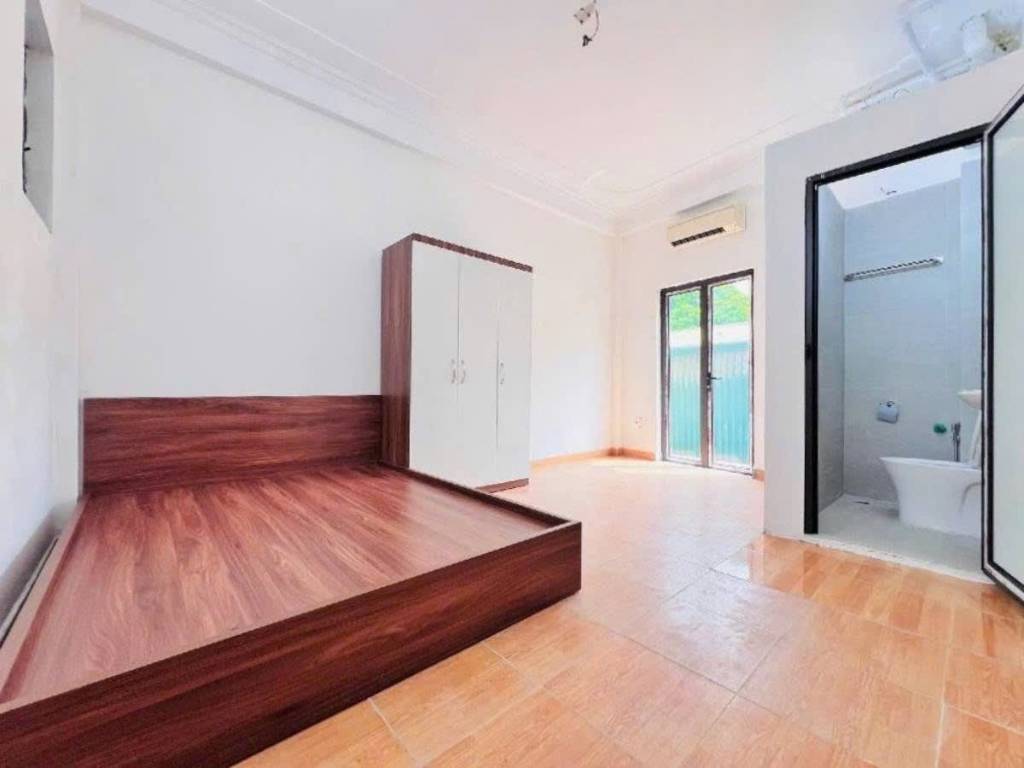 Bán nhà Kim Giang, Hoàng Mai, 75m² 5 tầng, mặt tiền 4m, đường ô tô, vỉa hè rộng, giá 18,4 tỷ