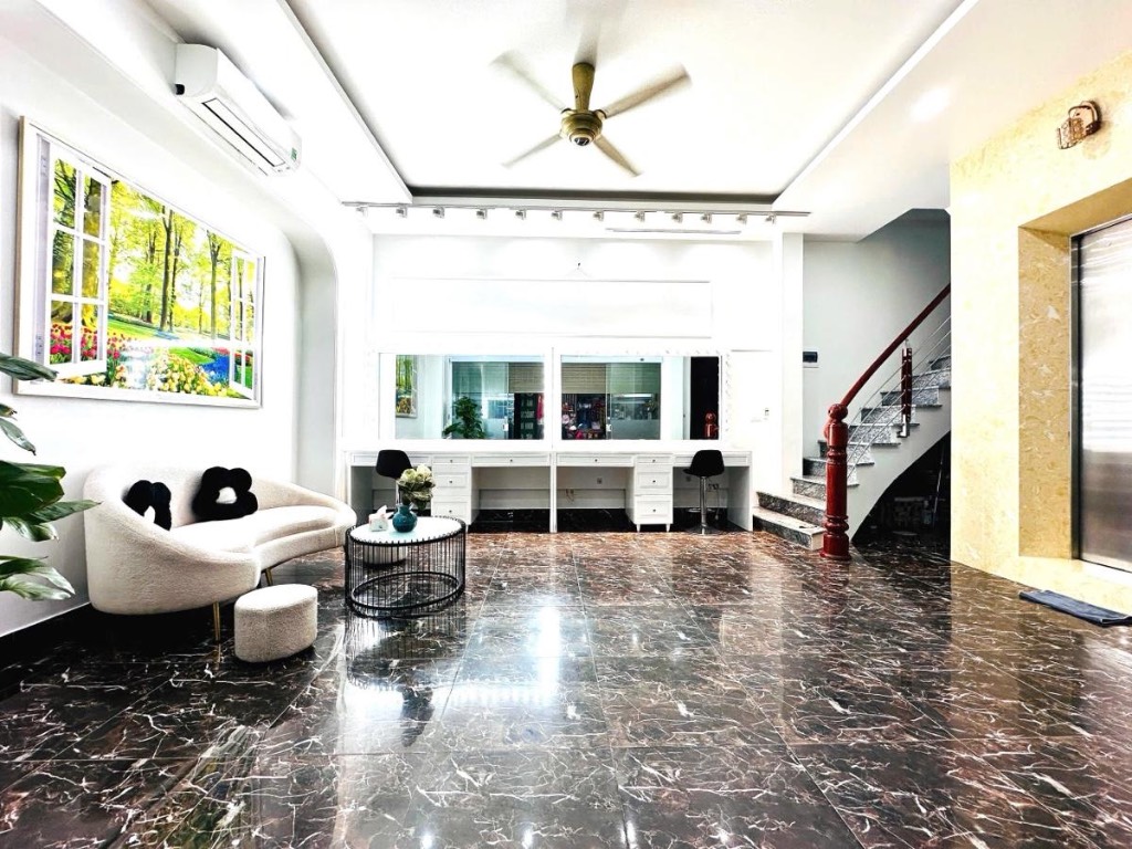 Bán nhà phố Thịnh Hào 1, trung Tâm Đống Đa, 46m² 6 tầng thang máy, mặt tiền 8m, giá 20,8 tỷ