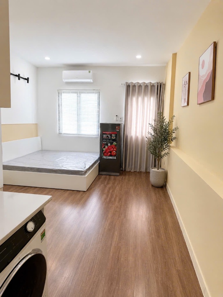 Cho thuê căn hộ 	Bùi Đình Tuý, Bình Thạnh, máy giặc riêng, giá chỉ 6,2tr