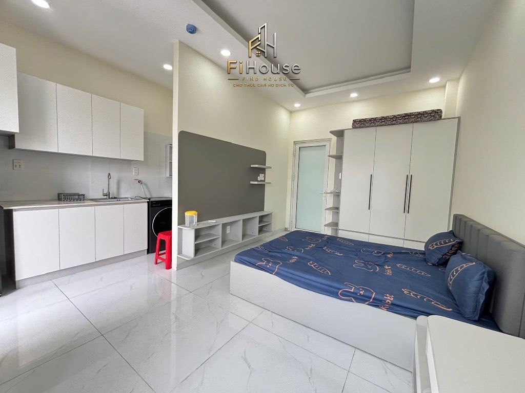 Cho thuê căn hộ tách bếp Xô Viết Nghệ Tĩnh, Bình Thạnh, 45m2 ban công cực thoáng sáng, gần Hàng Xanh