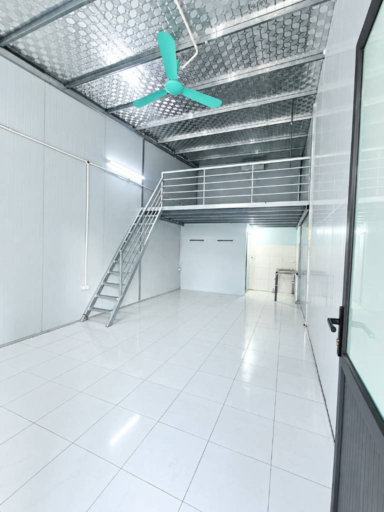 Cho thuê nhà Miêu Nha Xuân Phương 35m², gác xép 15m², giá 2,5 triệu