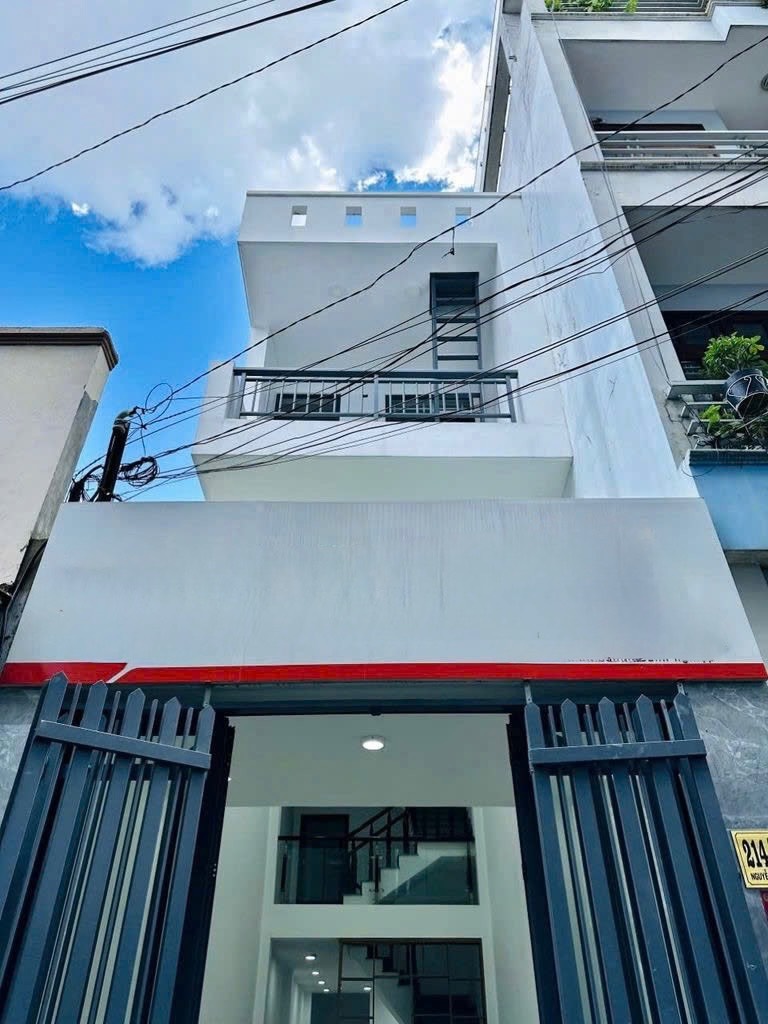 Cho thuê nhà 3 tầng Nguyễn Oanh Gò Vấp, 100m², 3 phòng ngủ, giá 15tr
