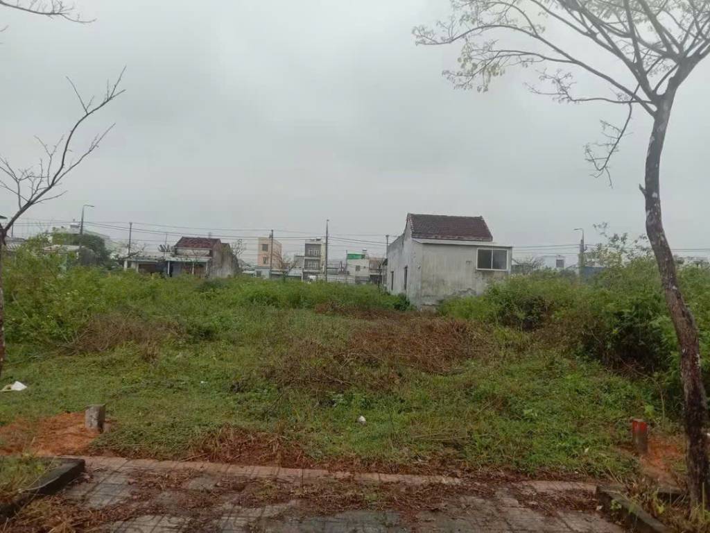 Bán đất KDC Vạn Kim Núi Thành, Quảng Nam, dt 127m2, đường 7,5m, giá tốt 1,25 tỷ