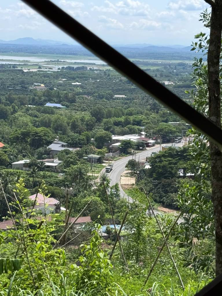 thuviennhadat.vn