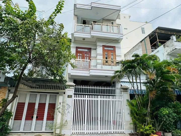 Cho thuê nhà riêng mặt tiền Đường Nguyễn Ngọc Nhựt, Tân Phú, Hồ Chí Minh, 4x20m, phù hợp kinh doanh