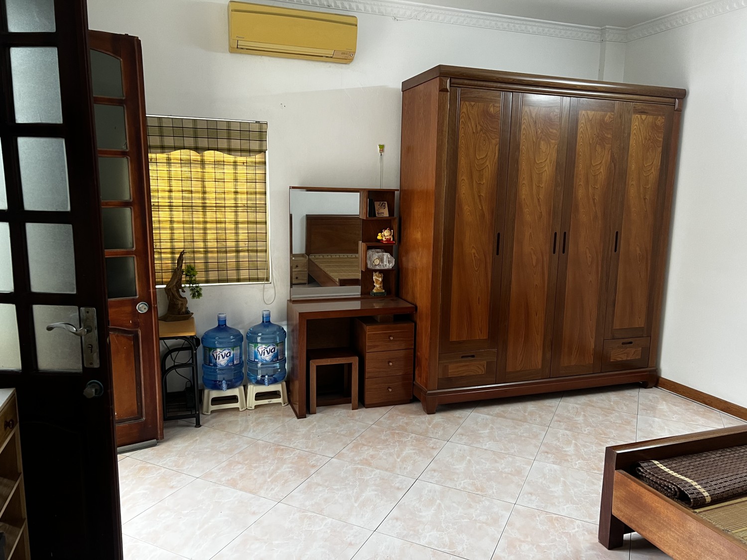 Cho thuê phòng Thịnh Liệt, Hoàng Mai, giá 4 triệu, nội thất giường
