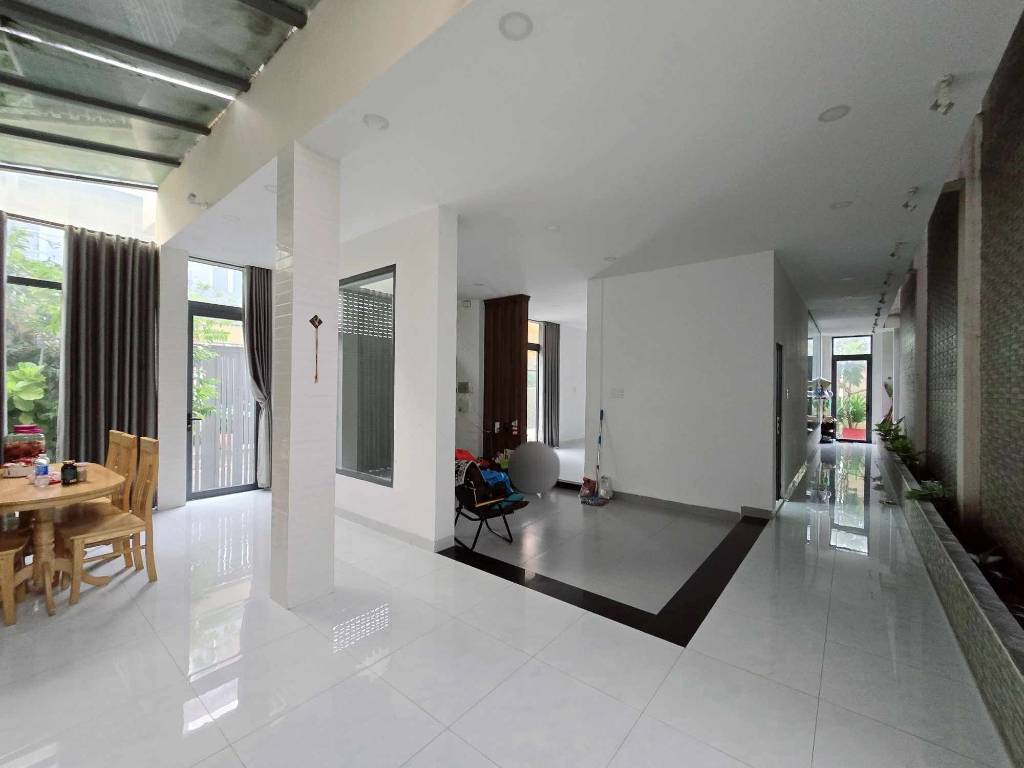 Siêu Vip Đẳng Cấp Villa 2 Mặt Tiền. Phạm Hùng Nối Dài. Khu Nghệ Sĩ 