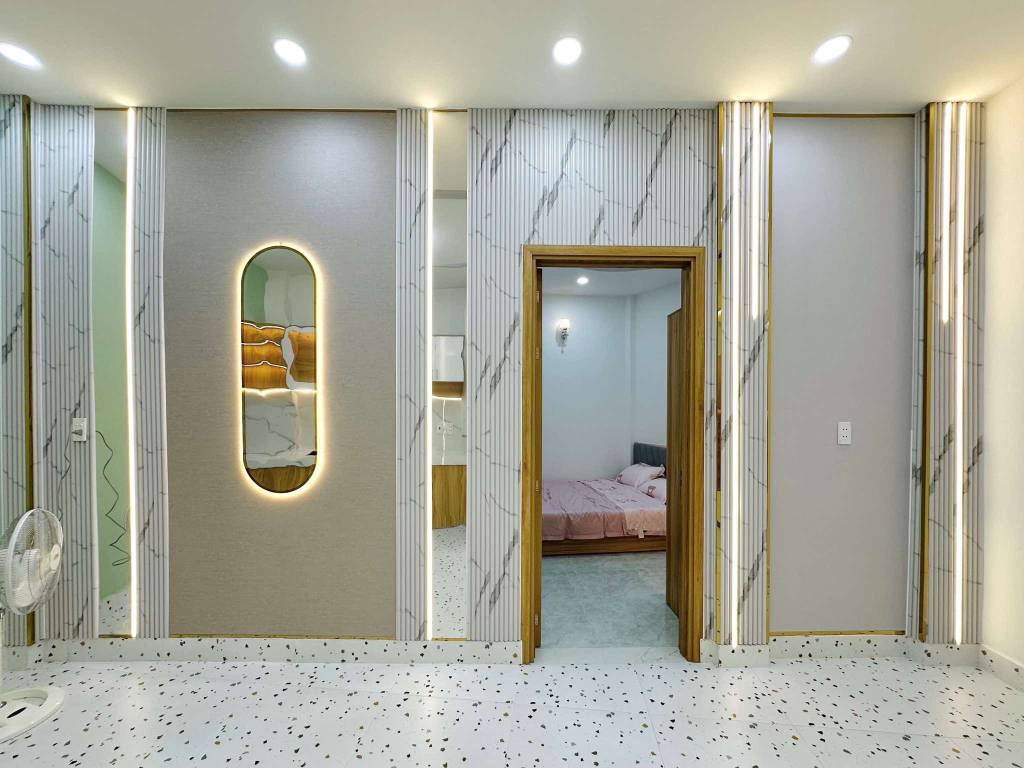 Bán nhà riêng 57m² tại ngõ 51 đường Cầu Diễn, 5 tầng lô góc