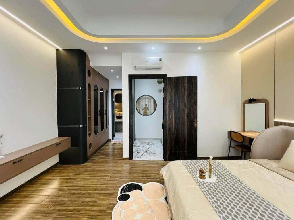 Bán Nhà Phường 2 Quận Tân Bình, đường Huỳnh Lan Khanh (4,1 X 12,5)
