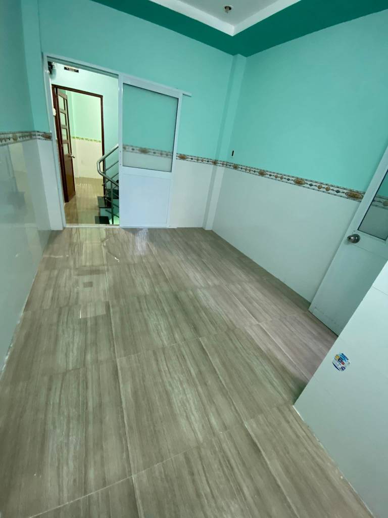 Cho thuê trọ ngay Đại học Văn Lang, Đh Công Nghiệp, Gò Vấp, giá chỉ 1 triệu 8