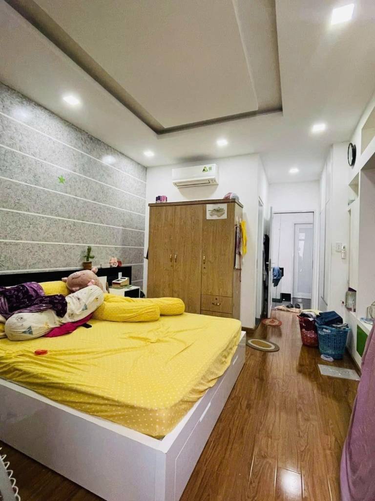 Bán tòa căn hộ 6 tầng Yên Hòa Cầu Giấy, 75m², 23 phòng full nội thất,  chỉ 19 tỷ