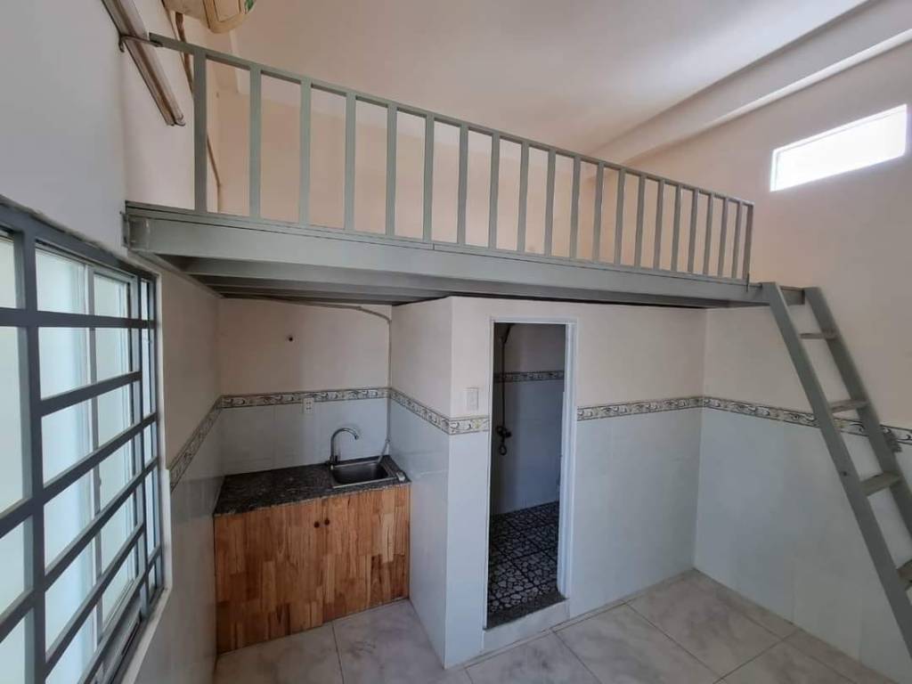 Cho thuê phòng trọ Nguyễn Đình Chiểu, Quận 3, giá 2,3 triệu, máy giặt riêng đầy đủ