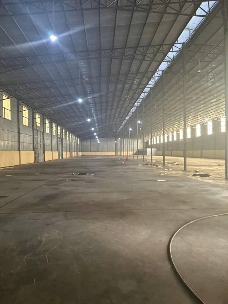 Cho thuê kho, nhà xưởng 4500m2 mặt tiền 50m tại An Dương Vương Quận 8 HCM giá 160 triệu