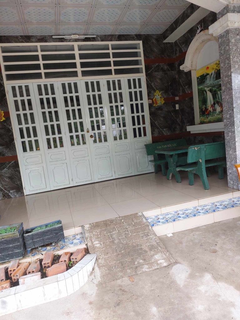 Hai ngôi nhà 200m2 4 phòng ngủ