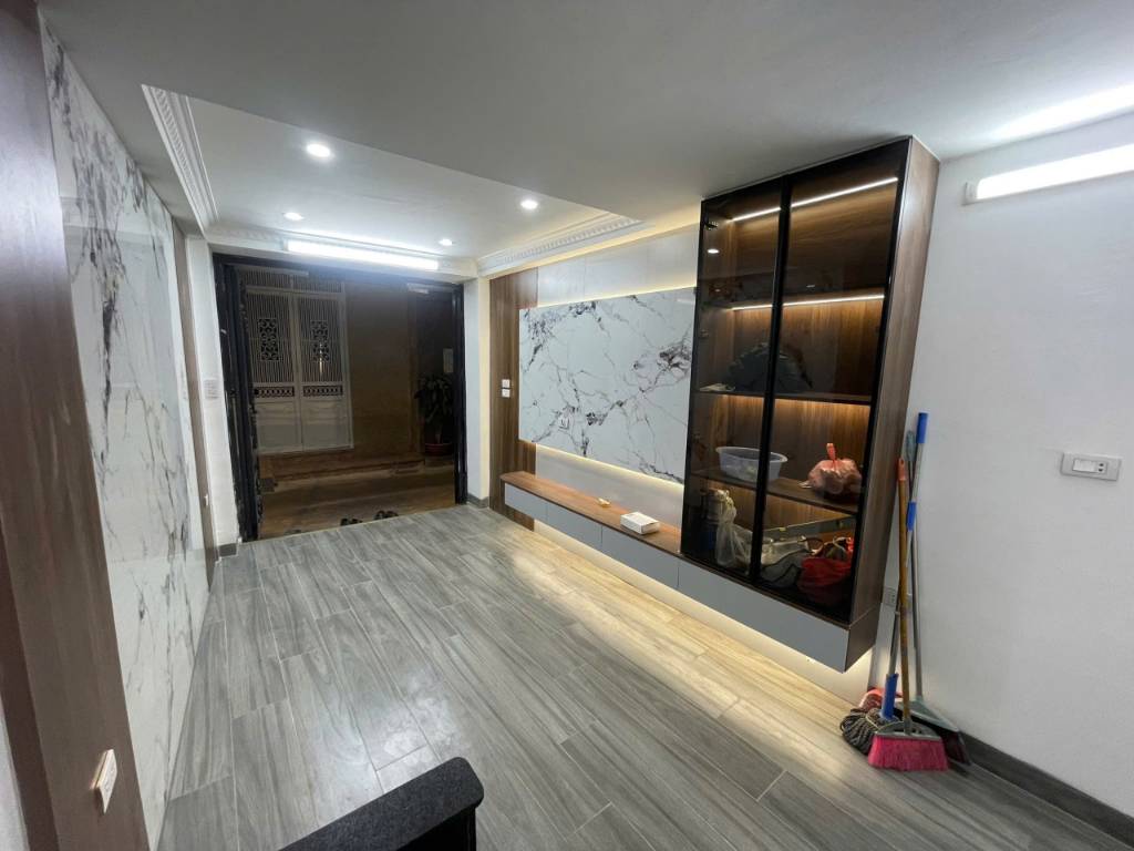 Bán nhà phố Vương Thừa Vũ 60m2, Thanh Xuân, Hà Nội tiện nghi ô tô đỗ cửa