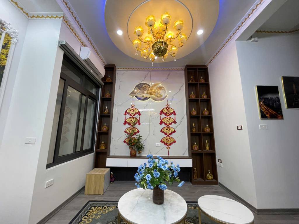 Bán nhà riêng 7 tầng lô góc 40m2 đường Phan Kế Bính, Ba Đình, Hà Nội có thang máy