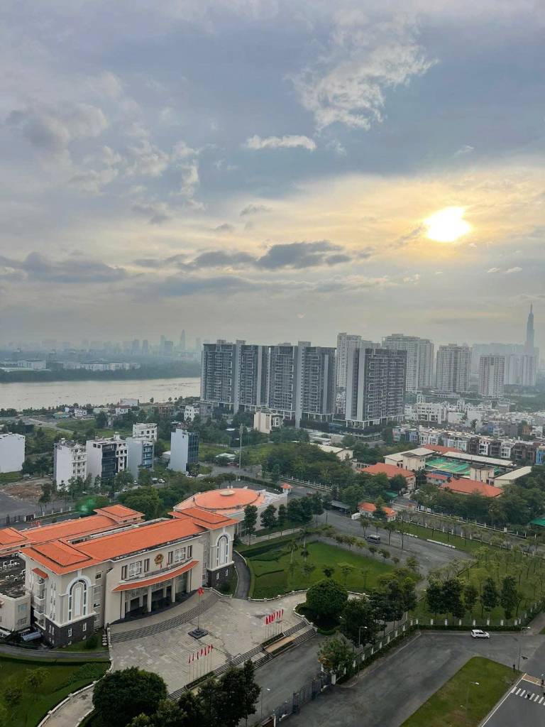 Lô góc cực hiếm gần trung tâm thương mại đang xây 3,3 tỷ TL, và vài lô giá đầu tư