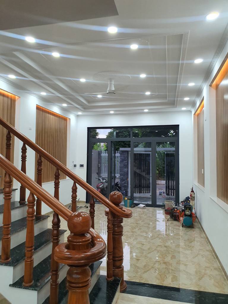 Bán nhà Tân Quý Tây, Bình Chánh, 97m2, 1 trệt 1 lầu, kinh doanh được, giá nhỉnh 1 tỷ