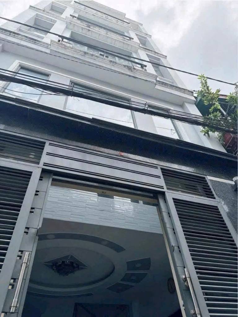 Bán nhà Nhiêu Tứ trung tâm Phú Nhuận 5x8 vuông vức 5 tầng giá 7,2 tỷ TL
