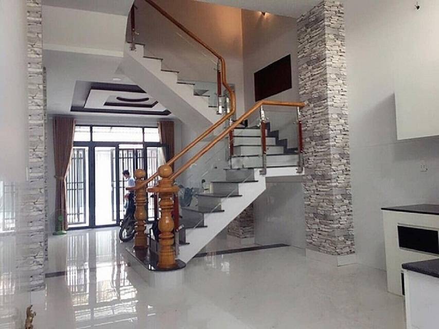 Li Dị Chia Tài Sản Bán Gấp Nhà Đường D2, Bình Thạnh, 55m2/1ty620 Triệu, SHR, Liên Hệ AN