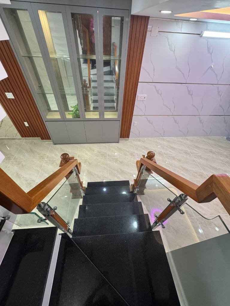 Chủ thiện chí ra hàng nhà Hoà Hưng, Phường 12, Quận 10 - DT 63,6m2 (4,3x14,8m). Sổ chuẩn