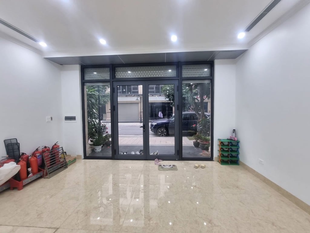 CHO THUÊ BIỆT THỰ SAN HÔ 2A – VINHOMES OCEAN PARK 1, TRÂU QUỲ, GIA LÂM, GIÁ 30 TRIỆU