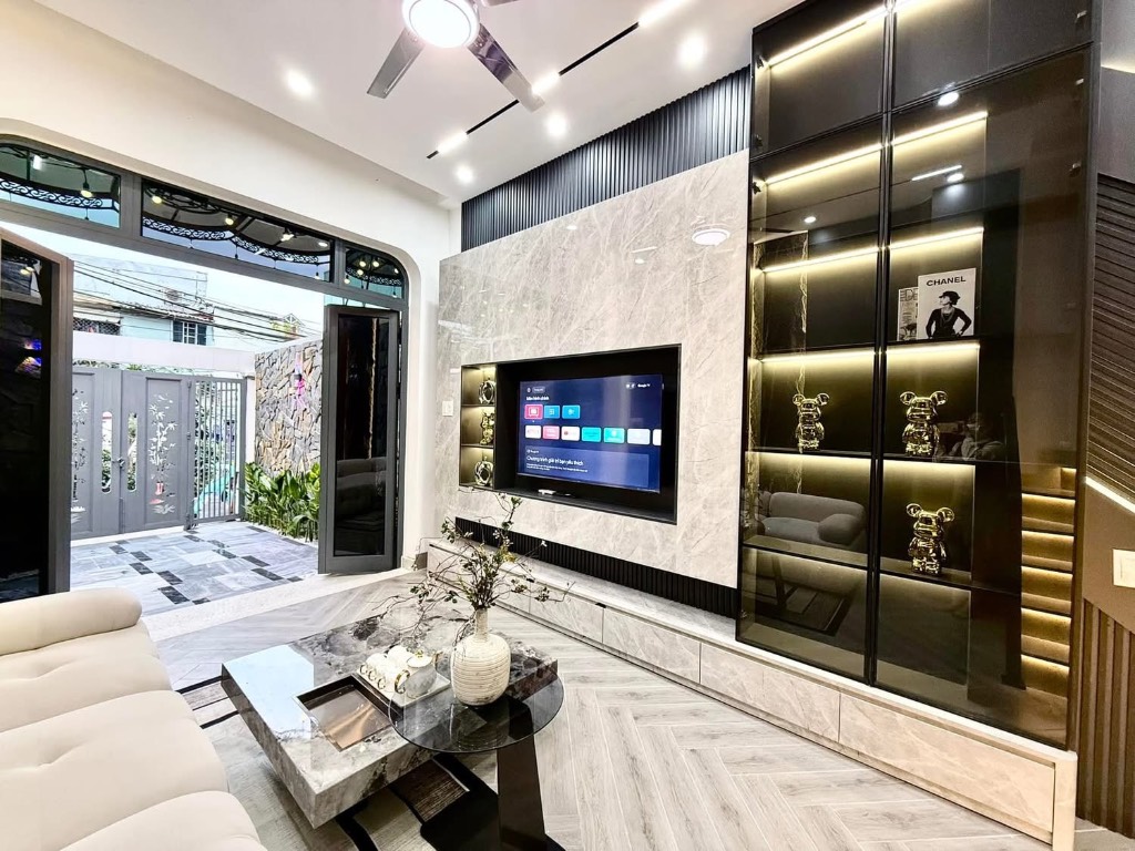 Bán nhà 4x17m tại Đường Trần Thị Hè, Quận 12, tiện nghi đầy đủ