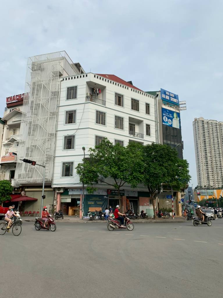 Nhà 6 Tầng Thang Máy, bên cạnh Đại Học Sư Phạm Kĩ Thuật, 130m2, giá 17.5 tỷ TL