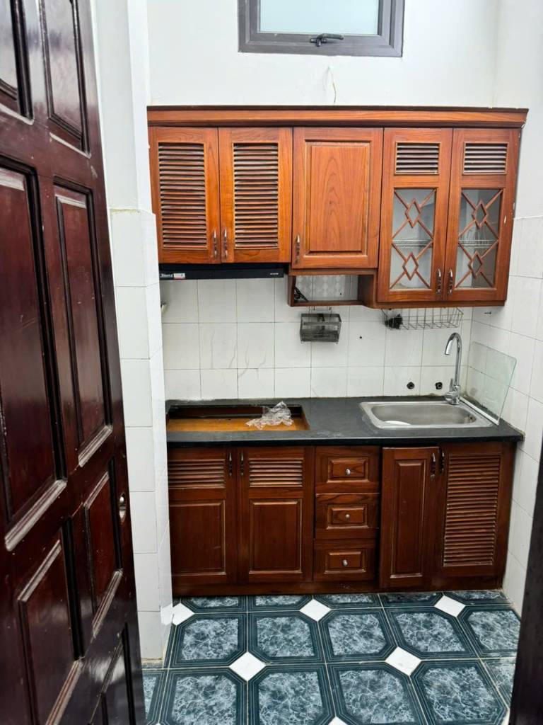 Cho thuê Nhà riêng 30m2 tại C8, Quận Ba Đình, Hà Nội - Đầy đủ nội thất chỉ 15 triệu VND