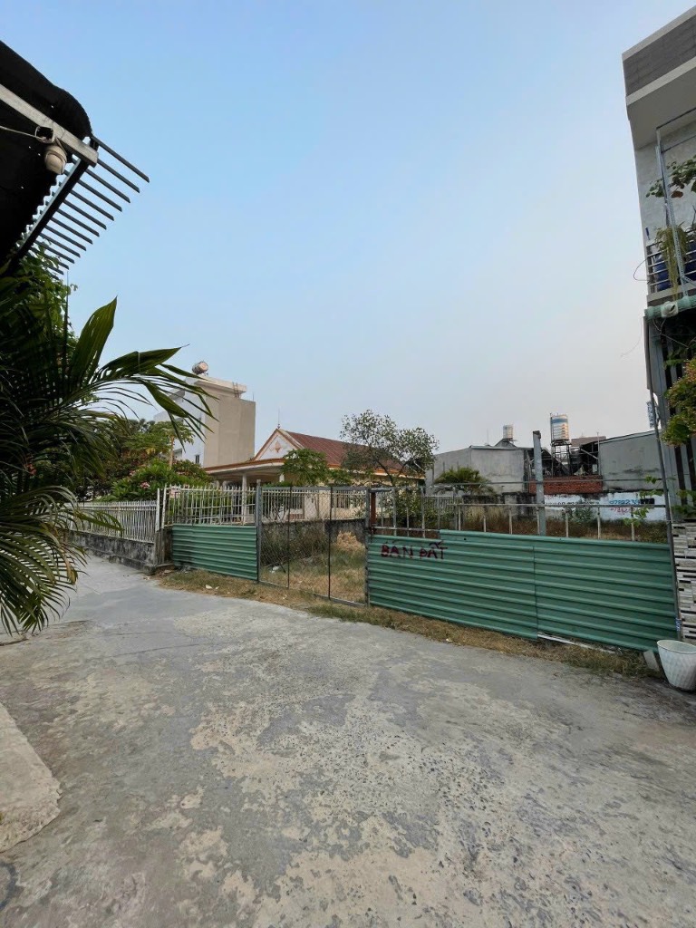 Bán đất 100 m2 tại Hòa Liên 5, Hòa Vang, Đà Nẵng giá chỉ 2,029,999,999 VNĐ