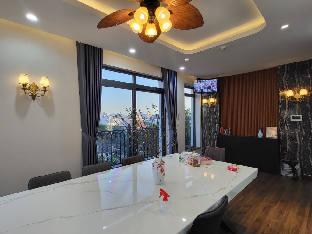 Bán biệt thự đơn lập Vinhomes Golden Avenue Móng Cái 225m2 giá chỉ 14,4 tỷ