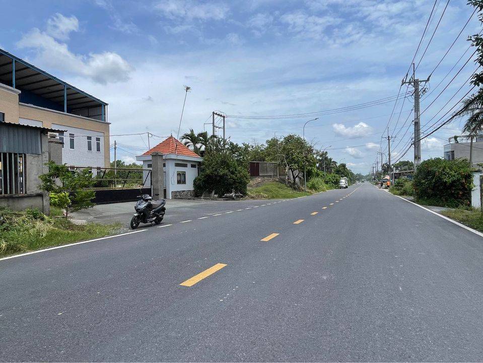 Bán đất lô góc 53m2 mặt tiền 4,5m đường Đông Dư Gia Lâm giá 4,5 tỷ