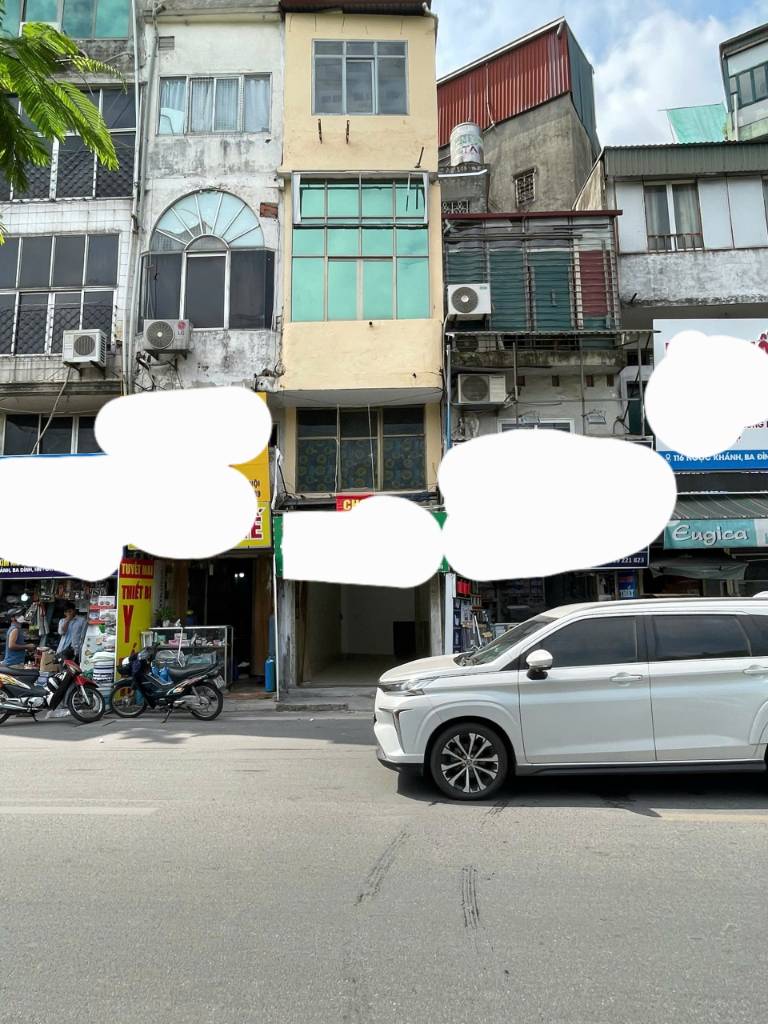 Cho thuê nhà mặt phố Ngọc Khánh, Ba Đình, Hà Nội 4 tầng x 18m2 x 15tr/ th
