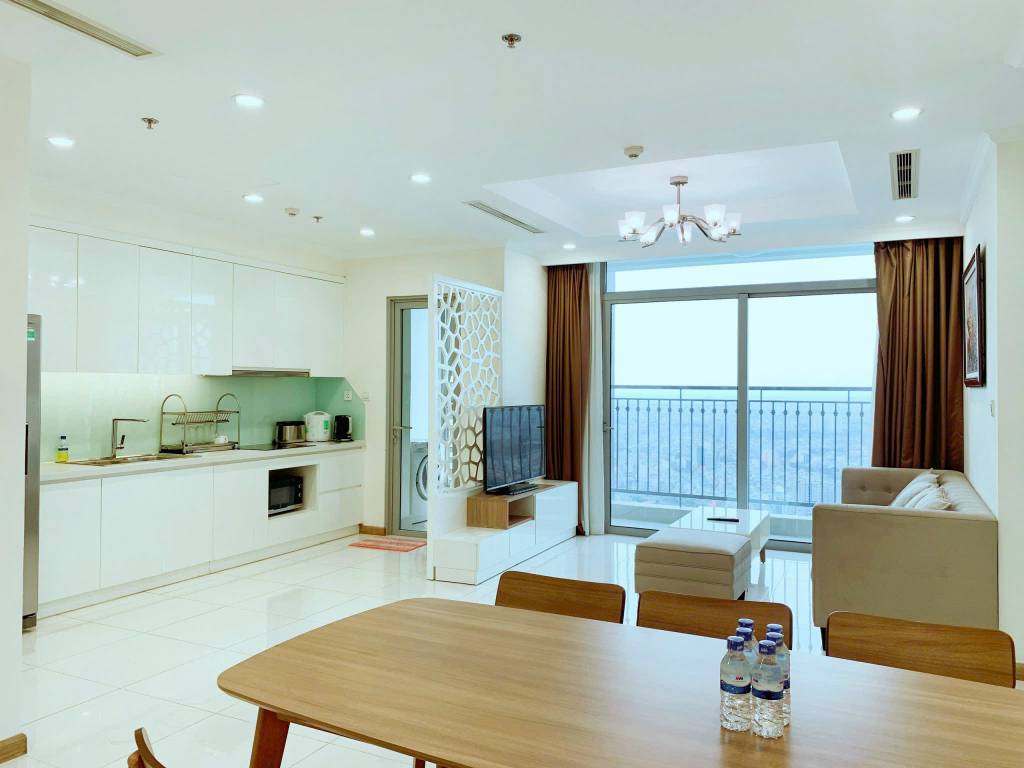 Cho thuê căn hộ chung cư 108m2 Vinhomes Central Park, Bình Thạnh - Đầy đủ nội thất