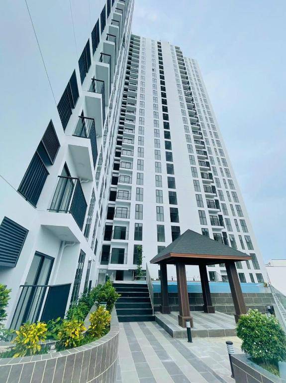 Bán căn hộ chung cư 50m2 Calla Apartment Quy Nhơn giá chỉ 1.8 tỷ VND