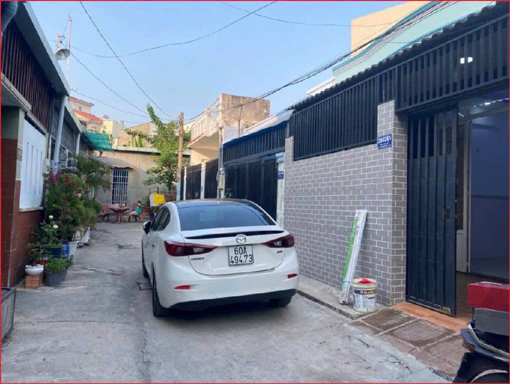 Bán nhà 2 tầng - hẻm xe hơi Lê Văn Việt - 62m2 - 3pn, sổ vuông đẹp hoàn công - định giá 4t bán 3.95t