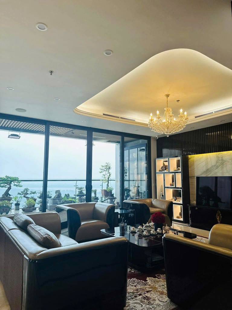 VIP Penthouse Hà Nội Aqua Central 500m2 5PN 99.9 tỷ Full NT, sân vườn