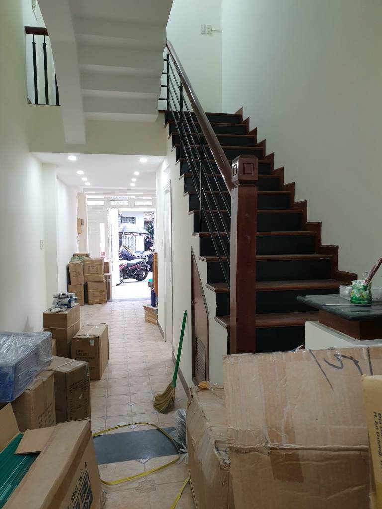 BÁN NHÀ ƯU LONG Q8 51M2 940TR NẰM SÁT CHỢ TIỆN KD