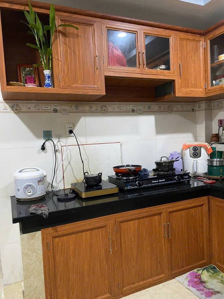 Sang nhượng nhà riêng 8 tầng mặt ngõ 47 Nguyên Hồng Đống Đa 84m2 giá 38 tỷ
