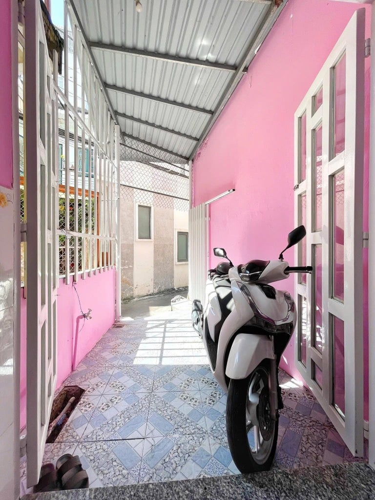 Nhà 3 tầng, nằm ngay đầu h.178 XVNT P.Tân An, Ninh Kiều - vị trí tuyệt đẹp