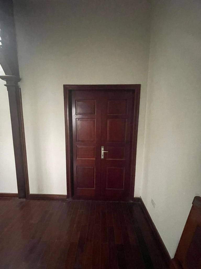 Bán nhà Nguyễn Trãi LÔ GÓC 54m2 Ô TÔ ĐỖ CỬA - Kinh doanh, mặt tiền rộng chỉ hơn 14 tỷ