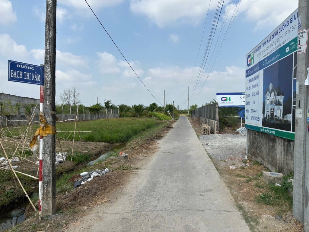 Đất thổ 288m2, có nền cao ráo, sổ sẵn